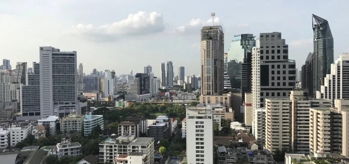 Park Origin Phrom Phong